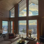 Stylish With Lovely View At Stavadalen * Reinli